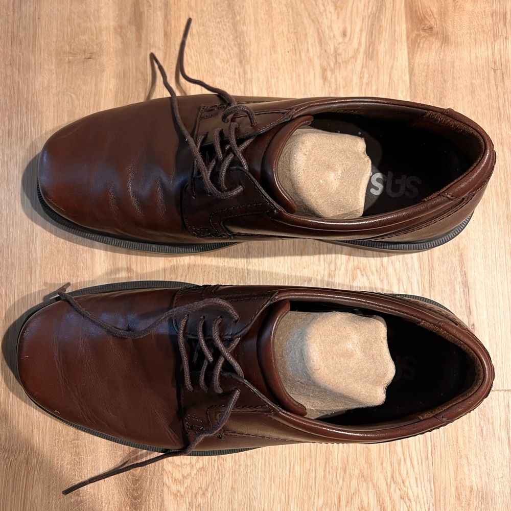 Men's genuine leather SAS comfort dress shoes